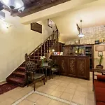 Porto Del Colombo Traditional Boutique Hotel 4*