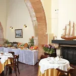 Porto Del Colombo Traditional Boutique Hotel