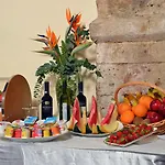 Porto Del Colombo Traditional Boutique Hotel 4*