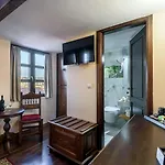 Porto Del Colombo Traditional Boutique 4*
