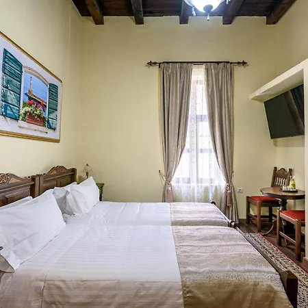 Porto Del Colombo Traditional Boutique