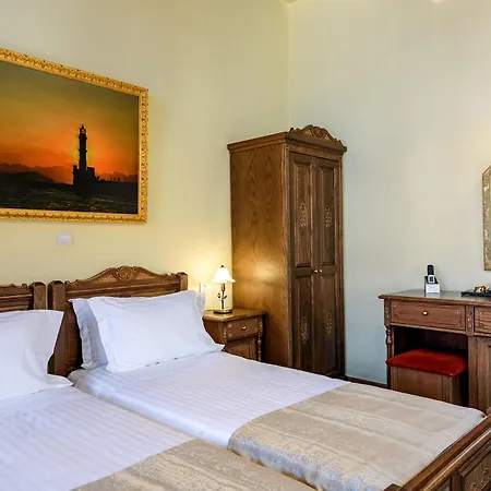 Porto Del Colombo Traditional Boutique