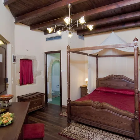 Porto Del Colombo Traditional Boutique Chania (Crete)