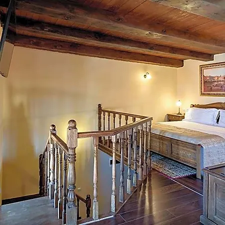 Porto Del Colombo Traditional Boutique 4*