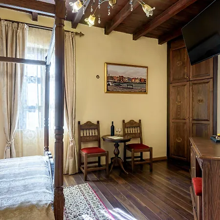 Porto Del Colombo Traditional Boutique Hotel