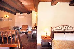 Porto Del Colombo Traditional Boutique