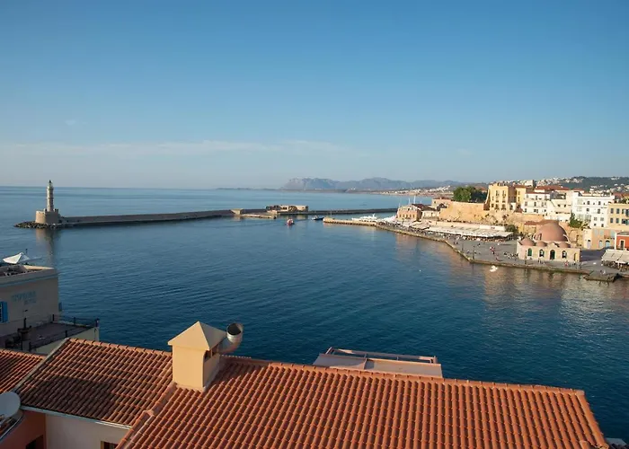 Porto Del Colombo Traditional Boutique La Canée