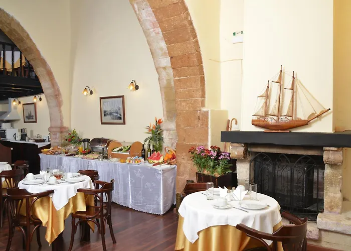 Porto Del Colombo Traditional Boutique Hotel