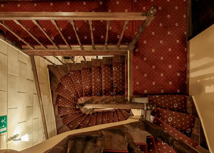 Porto Del Colombo Traditional Boutique