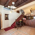 Porto Del Colombo Traditional Boutique 4*