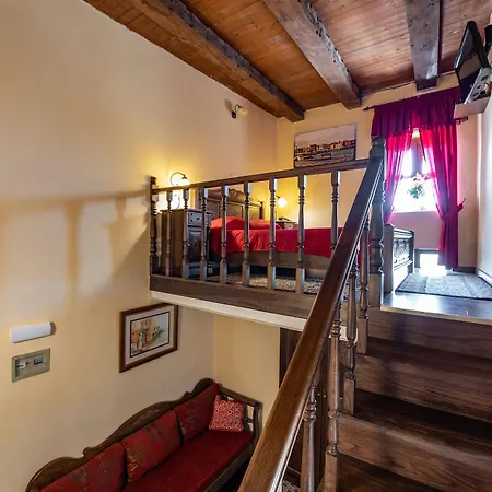 Porto Del Colombo Traditional Boutique Готель