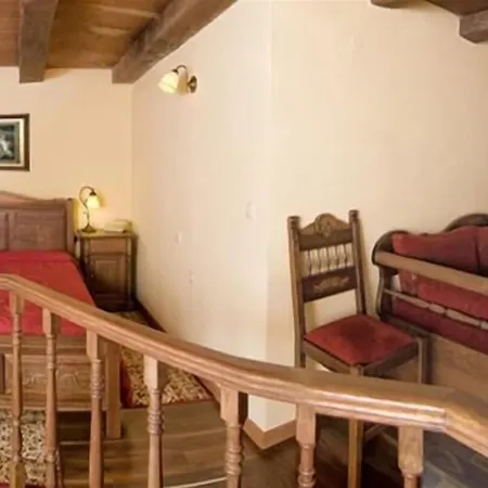 Porto Del Colombo Traditional Boutique Chania (Crete)