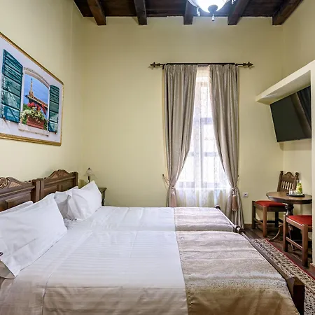 Porto Del Colombo Traditional Boutique