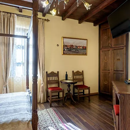 Готель Porto Del Colombo Traditional Boutique 4*