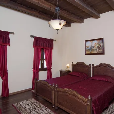 Porto Del Colombo Traditional Boutique Ханья (Крит)