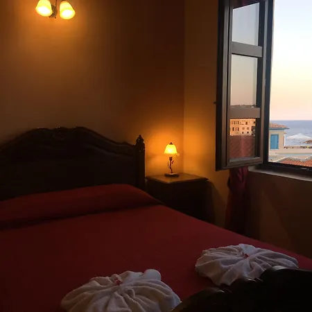 Szálloda Porto Del Colombo Traditional Boutique Hriszí Aktí Haniá